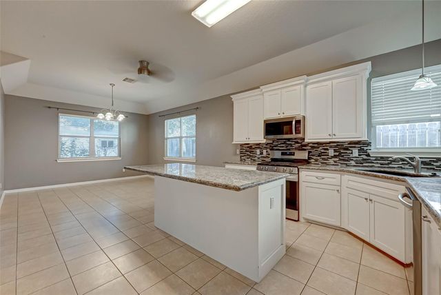 987 Arbor Crossing, Conroe, TX 77303