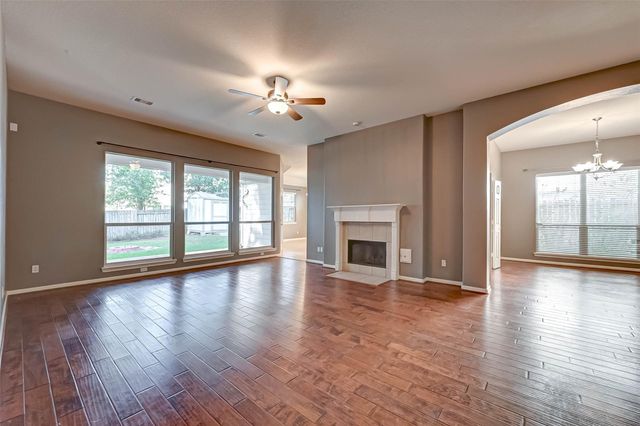 987 Arbor Crossing, Conroe, TX 77303