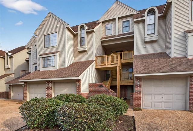 748 Rock Crest Ct Apt 303, Newport News, VA 23602