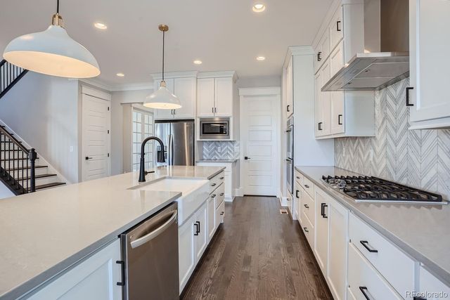21235 E 61st Drive, Aurora, CO 80019