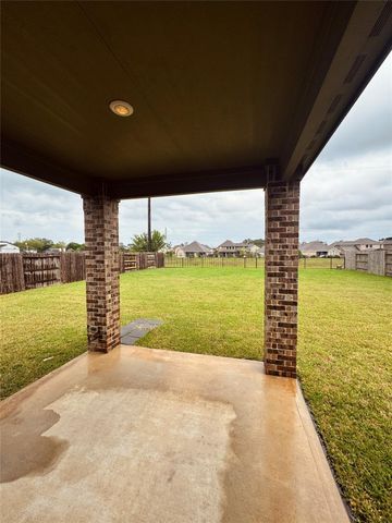 2023 Pine Ledge Rd Road, Pearland, TX 77089