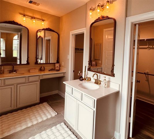 2023 Pine Ledge Rd Road, Pearland, TX 77089