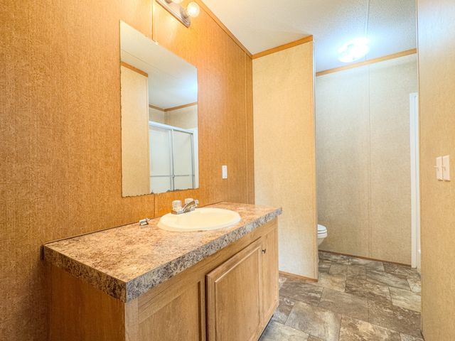 500 Akersville Rd, Lafayette, TN 37083