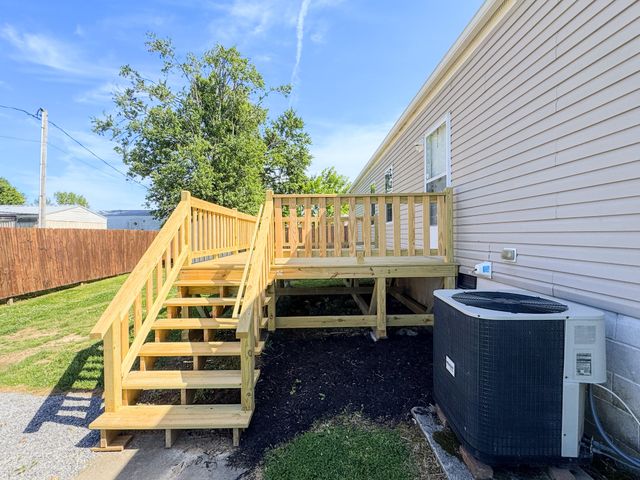500 Akersville Rd, Lafayette, TN 37083