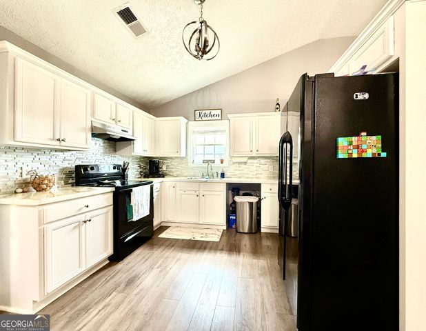 110 Waterloo Drive, Mount Airy, GA 30563