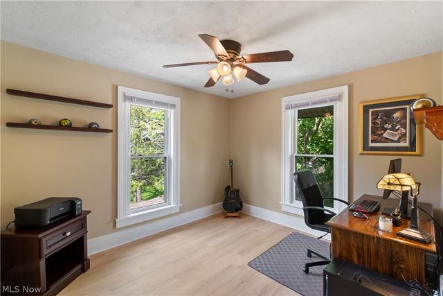 217 Bachtel Street SE, North Canton, OH 44720