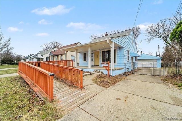 4537 Winifred Street, Wayne, MI 48184