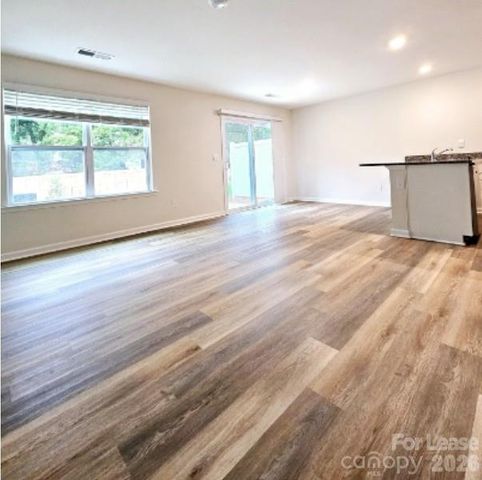 6012 Faron Way, Charlotte, NC 28262