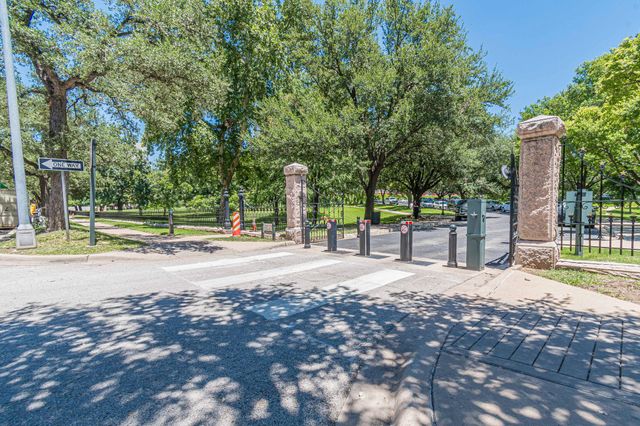 1122 Colorado ST 1409, Austin, TX 78701