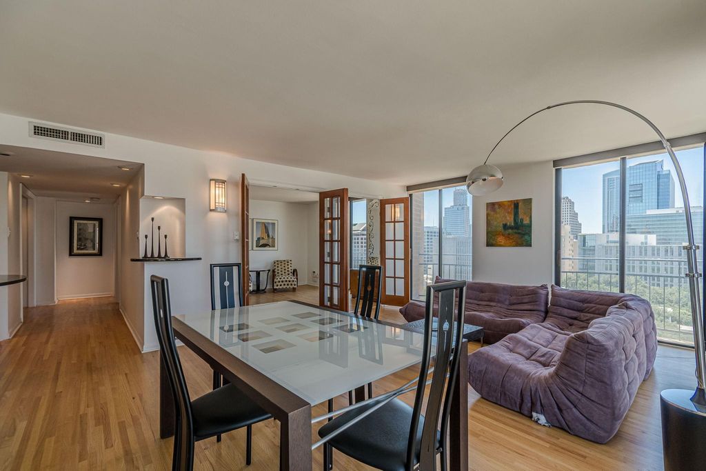 1122 Colorado ST 1409, Austin, TX 78701