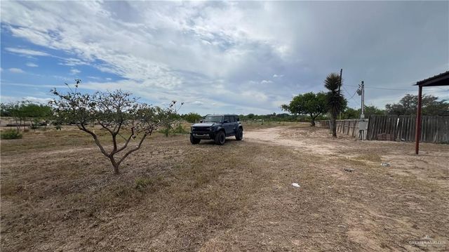 7100 N Seminary Road, Edinburg, TX 78541