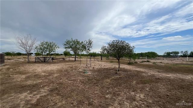 7100 N Seminary Road, Edinburg, TX 78541