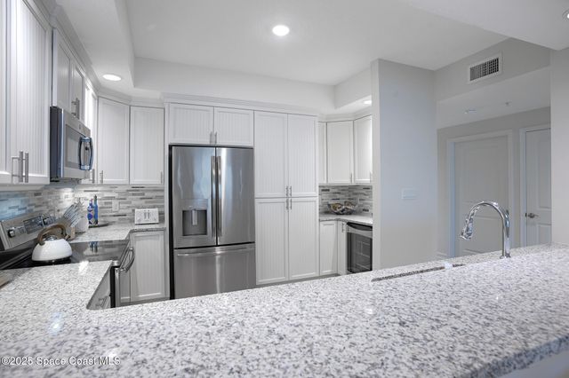 1045 Highway A1a 304, Satellite Beach, FL 32937