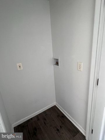 2117 W 4TH ST, Chester, PA 19013