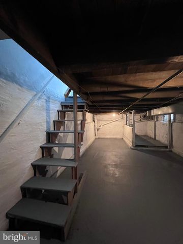 2117 W 4TH ST, Chester, PA 19013