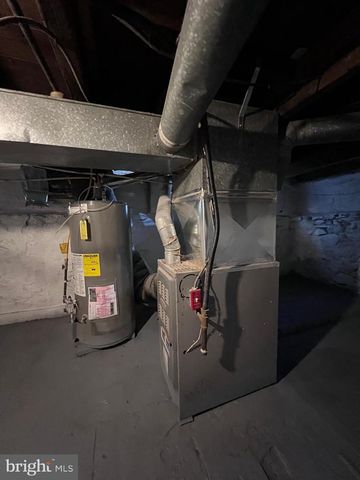 2117 W 4TH ST, Chester, PA 19013