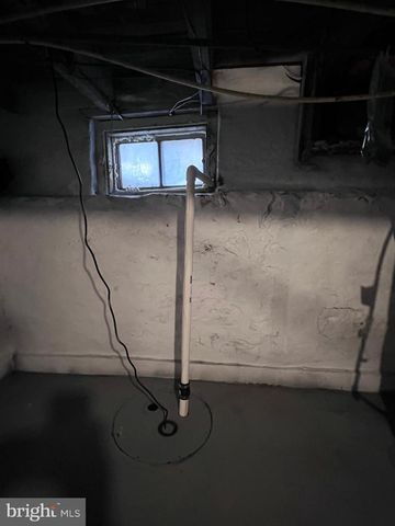 2117 W 4TH ST, Chester, PA 19013