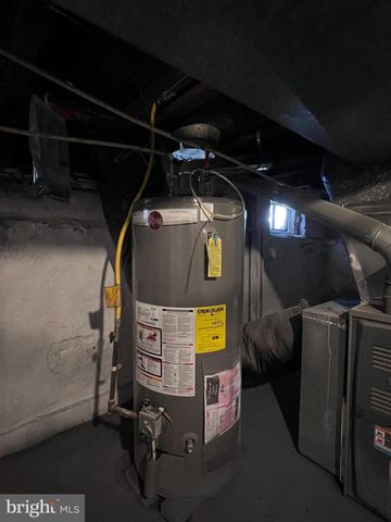 2117 W 4TH ST, Chester, PA 19013