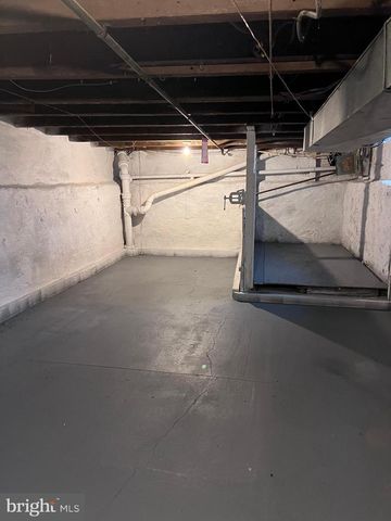 2117 W 4TH ST, Chester, PA 19013