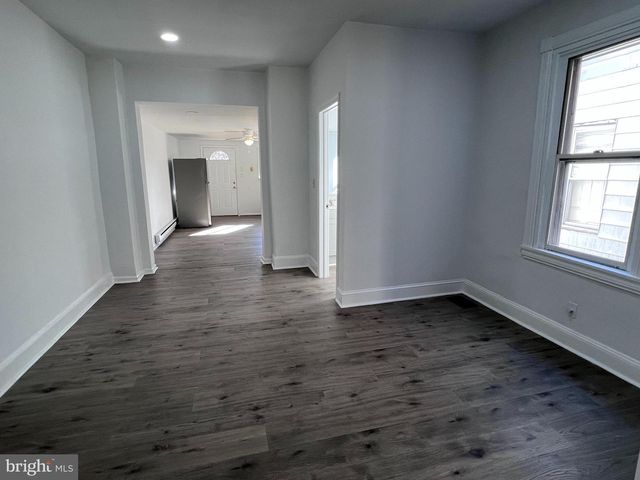 2117 W 4TH ST, Chester, PA 19013