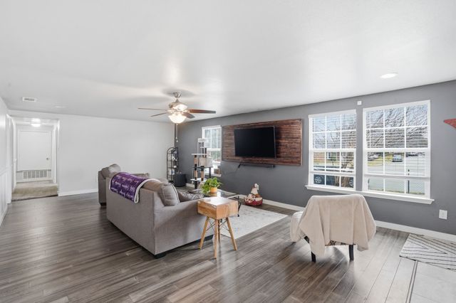 7701 John T White Road, Fort Worth, TX 76120