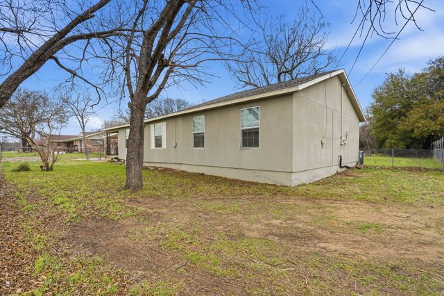 7701 John T White Road, Fort Worth, TX 76120