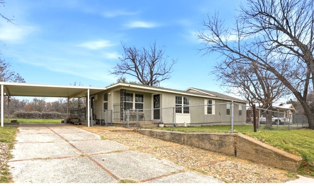 7701 John T White Road, Fort Worth, TX 76120