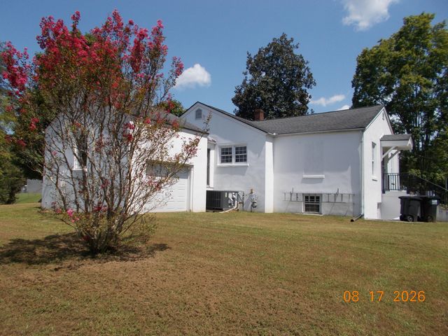 10628 Dayton Pike, Soddy Daisy, TN 37379