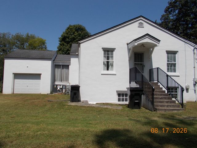 10628 Dayton Pike, Soddy Daisy, TN 37379