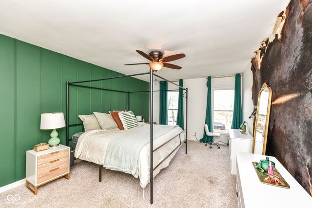 6817 W Forest Brook Drive, Fountaintown, IN 46130