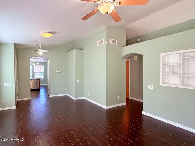 6602 E Northridge Street, Mesa, AZ 85215
