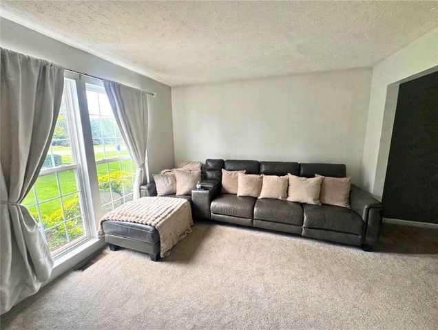 604 Kirk Road, Greece, NY 14612