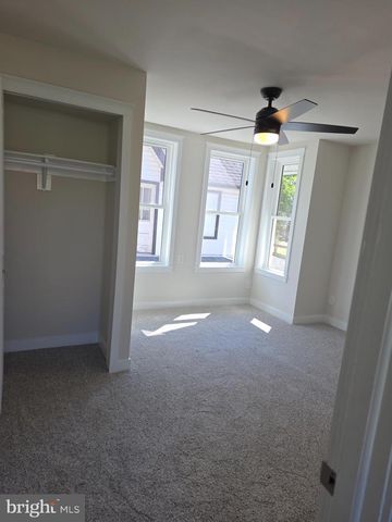 423 W BROAD ST, Palmyra, NJ 08065