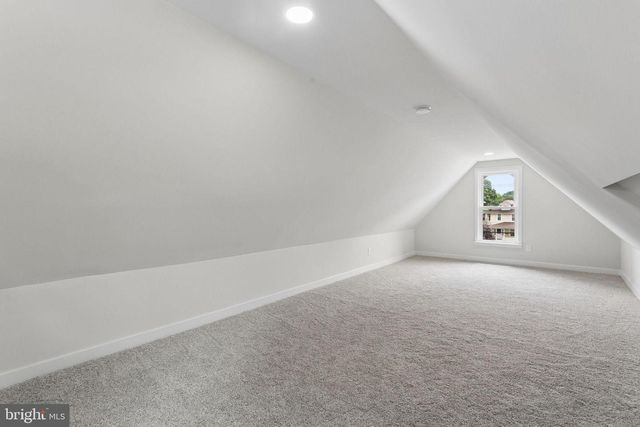 423 W BROAD ST, Palmyra, NJ 08065