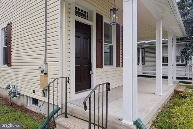 423 W BROAD ST, Palmyra, NJ 08065