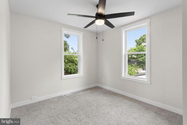 423 W BROAD ST, Palmyra, NJ 08065