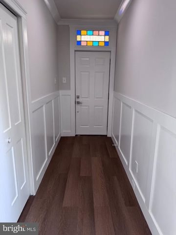 423 W BROAD ST, Palmyra, NJ 08065