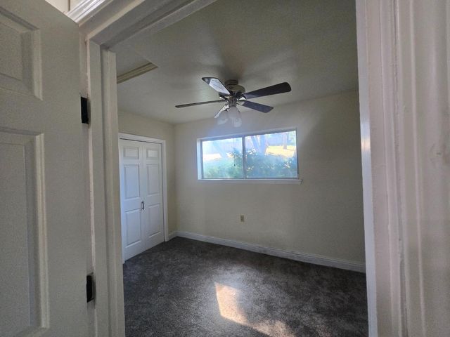 10601 Lime Kiln Rd, Grass Valley, CA 95949