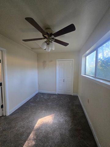 10601 Lime Kiln Rd, Grass Valley, CA 95949