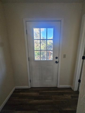 10601 Lime Kiln Rd, Grass Valley, CA 95949