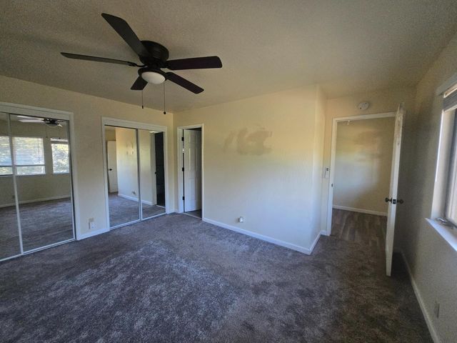 10601 Lime Kiln Rd, Grass Valley, CA 95949