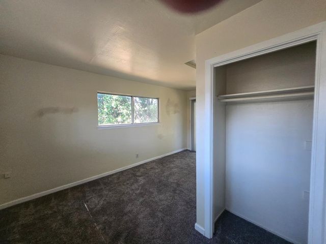 10601 Lime Kiln Rd, Grass Valley, CA 95949