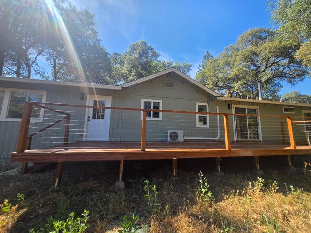 10601 Lime Kiln Rd, Grass Valley, CA 95949