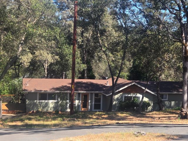 10601 Lime Kiln Rd, Grass Valley, CA 95949