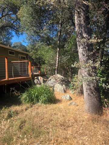 10601 Lime Kiln Rd, Grass Valley, CA 95949