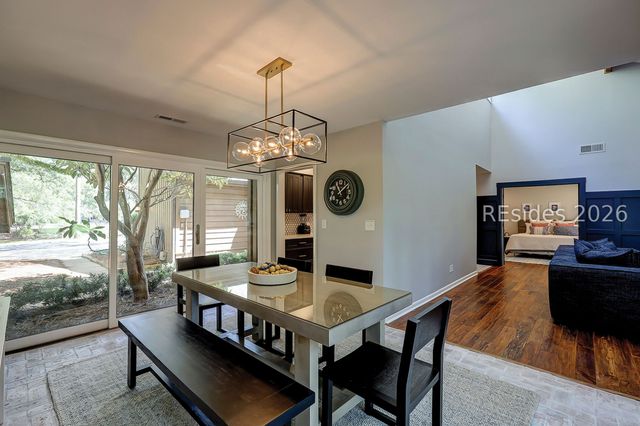 55 Wood Duck Rd, Hilton Head Island, SC 29928