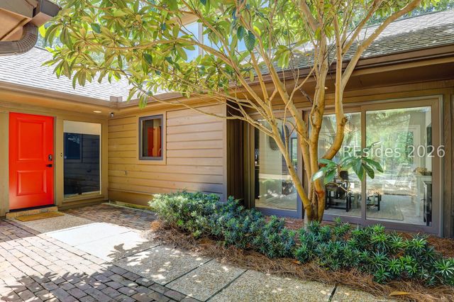 55 Wood Duck Rd, Hilton Head Island, SC 29928