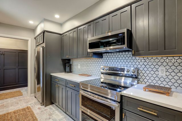 55 Wood Duck Rd, Hilton Head Island, SC 29928