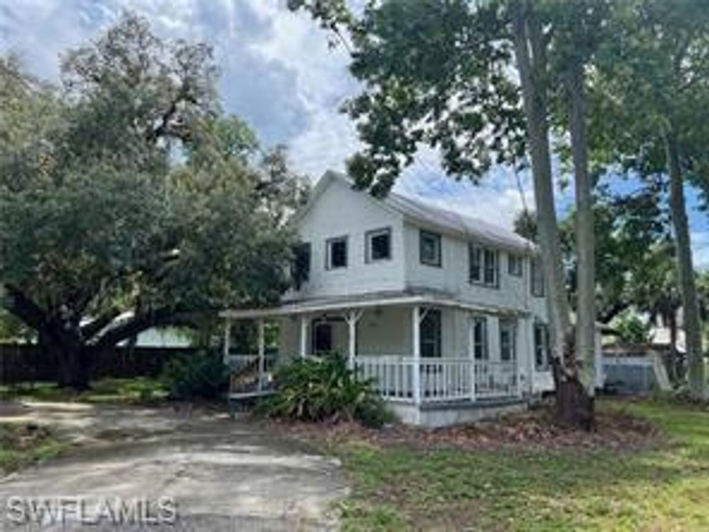 253 S Cypress ST, LABELLE, FL 33935 — exterior