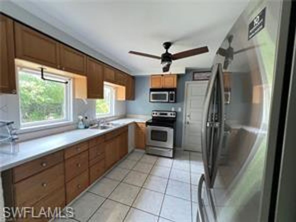 253 S Cypress ST, LABELLE, FL 33935 — photo 4